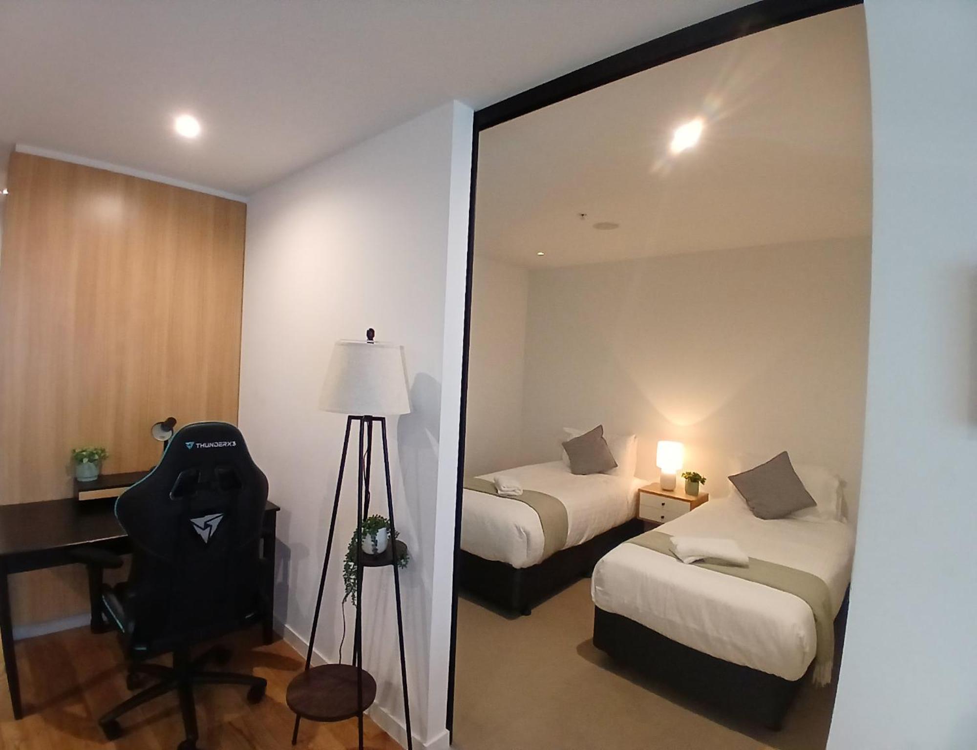 Apartment Readyset At Midtown Melbourne