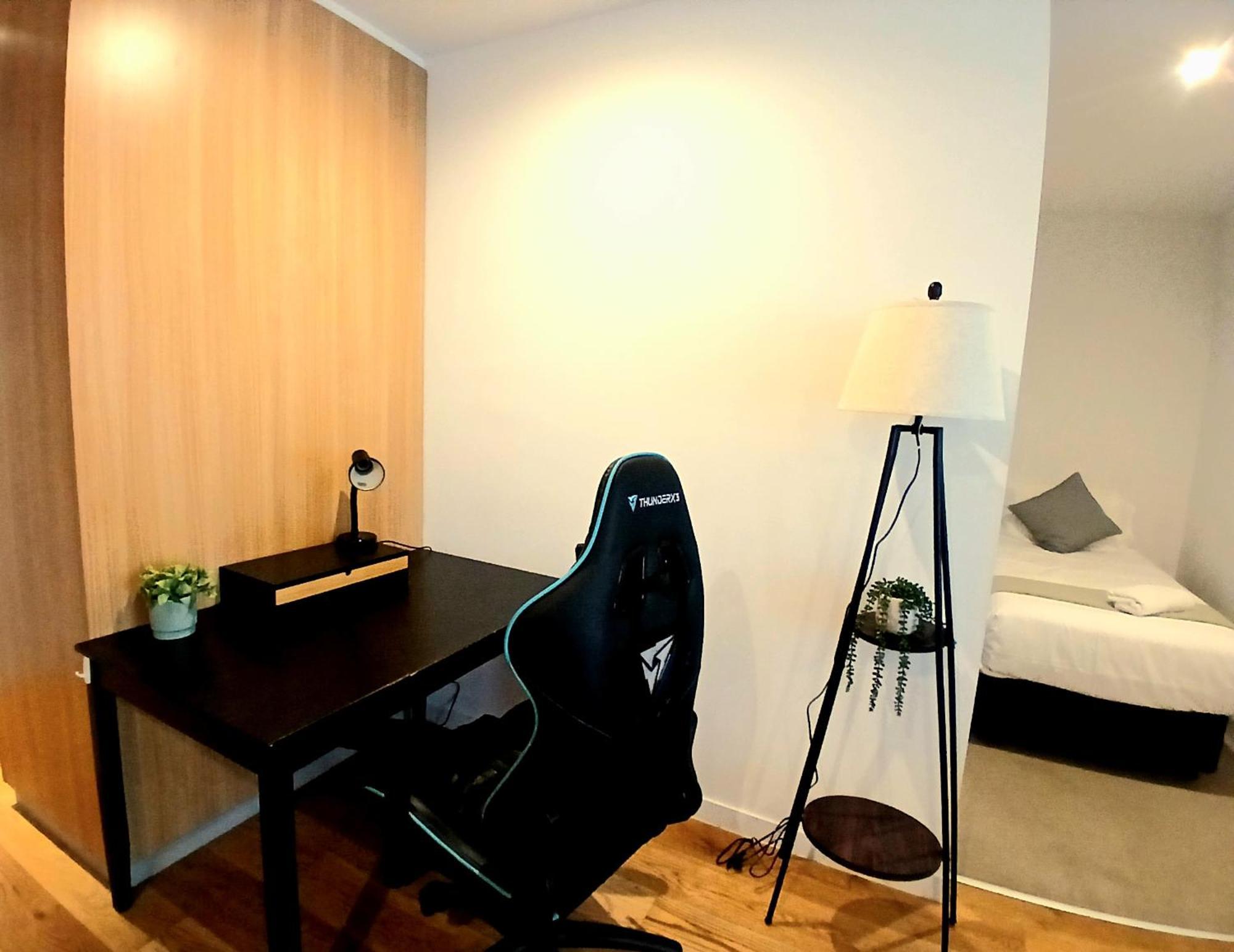 Readyset At Midtown Apartment