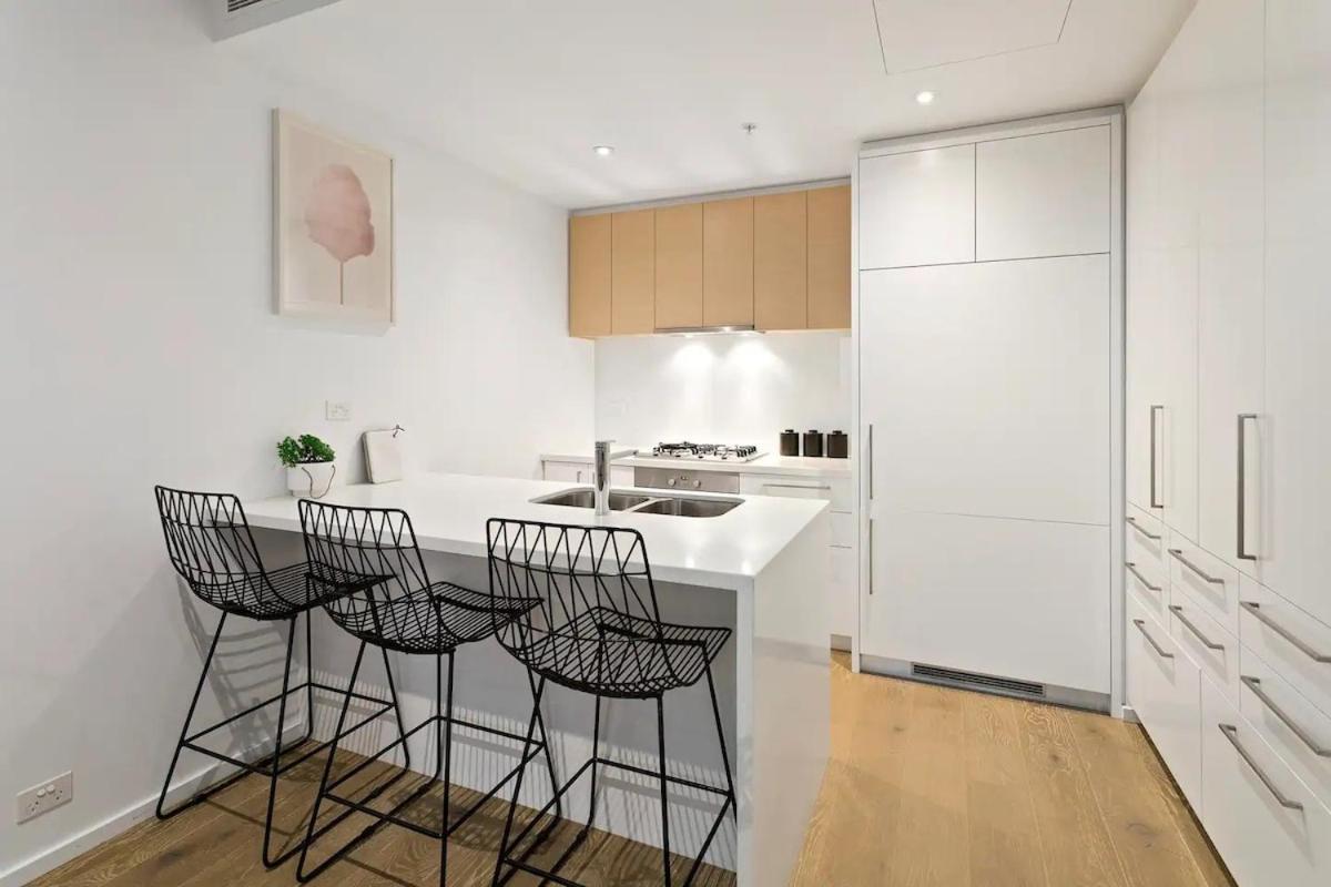 Apartment Prima Tower 5 Bedrooms Melbourne