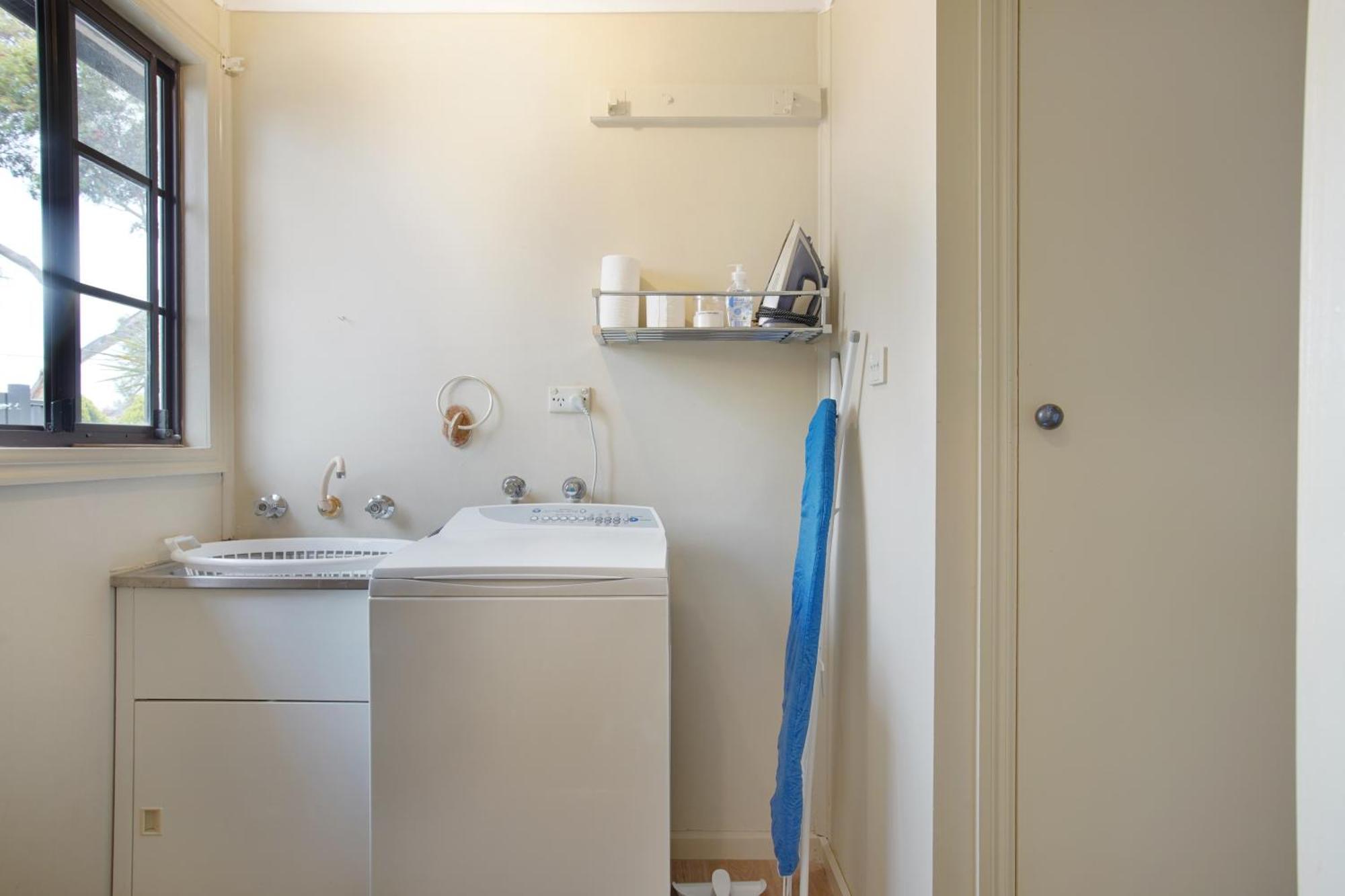 Three Bedroom Sweet Retreat In Coburg Apartamento Melbourne
