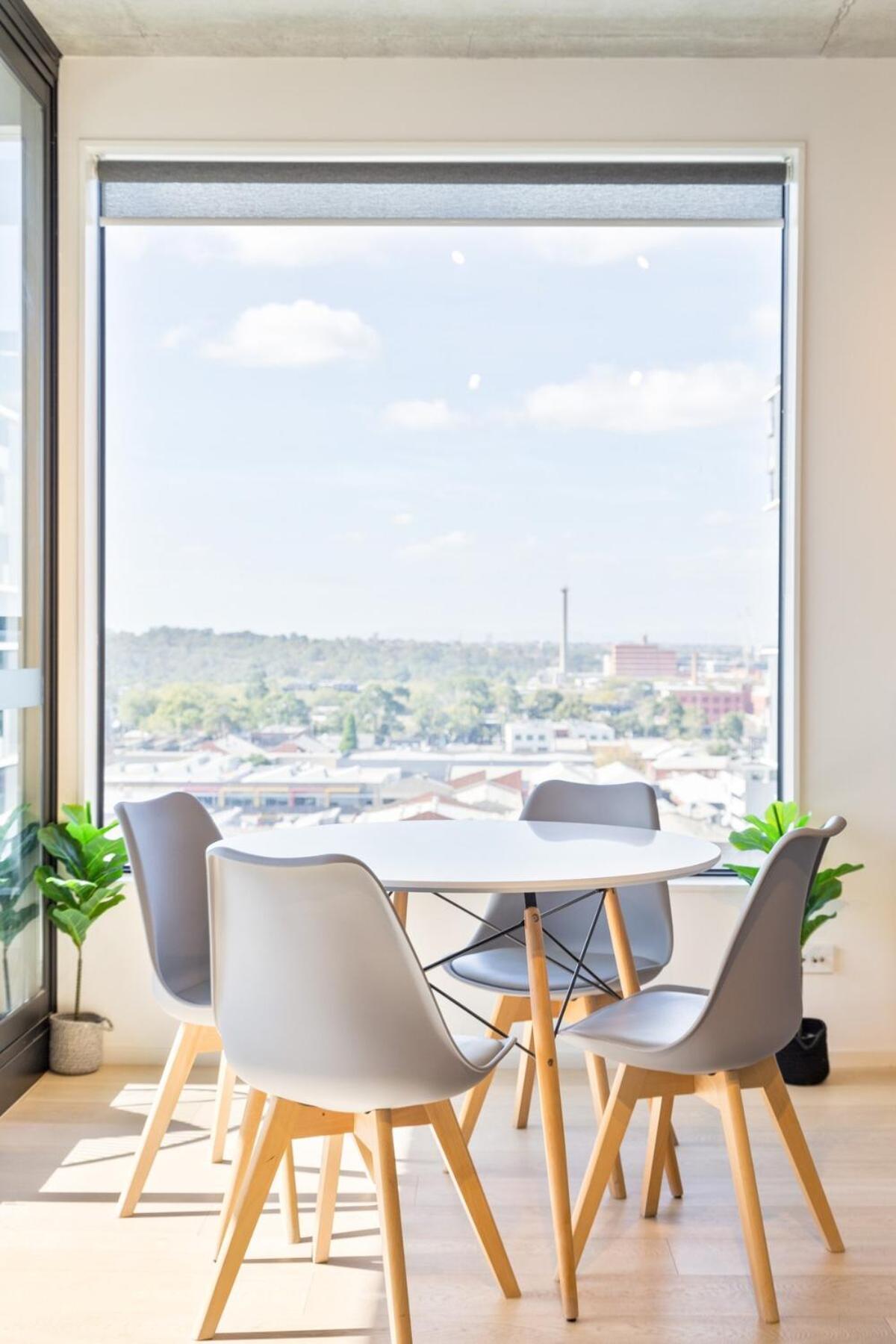 Penthouse Collingwood * Melbourne