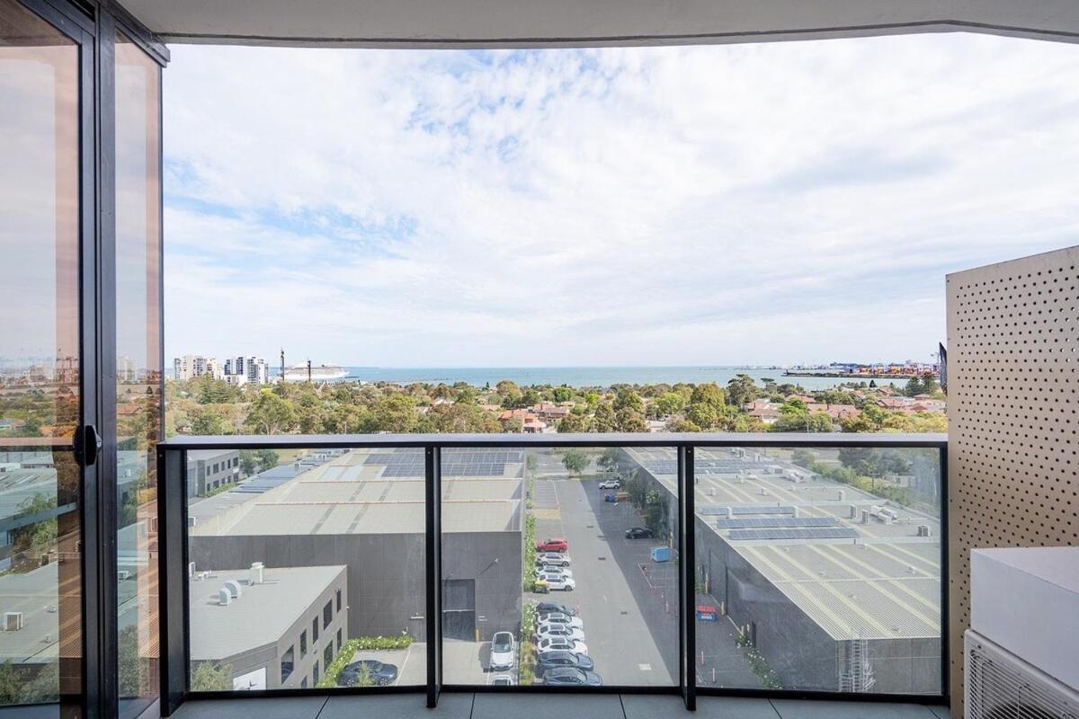 Luxury Bay View