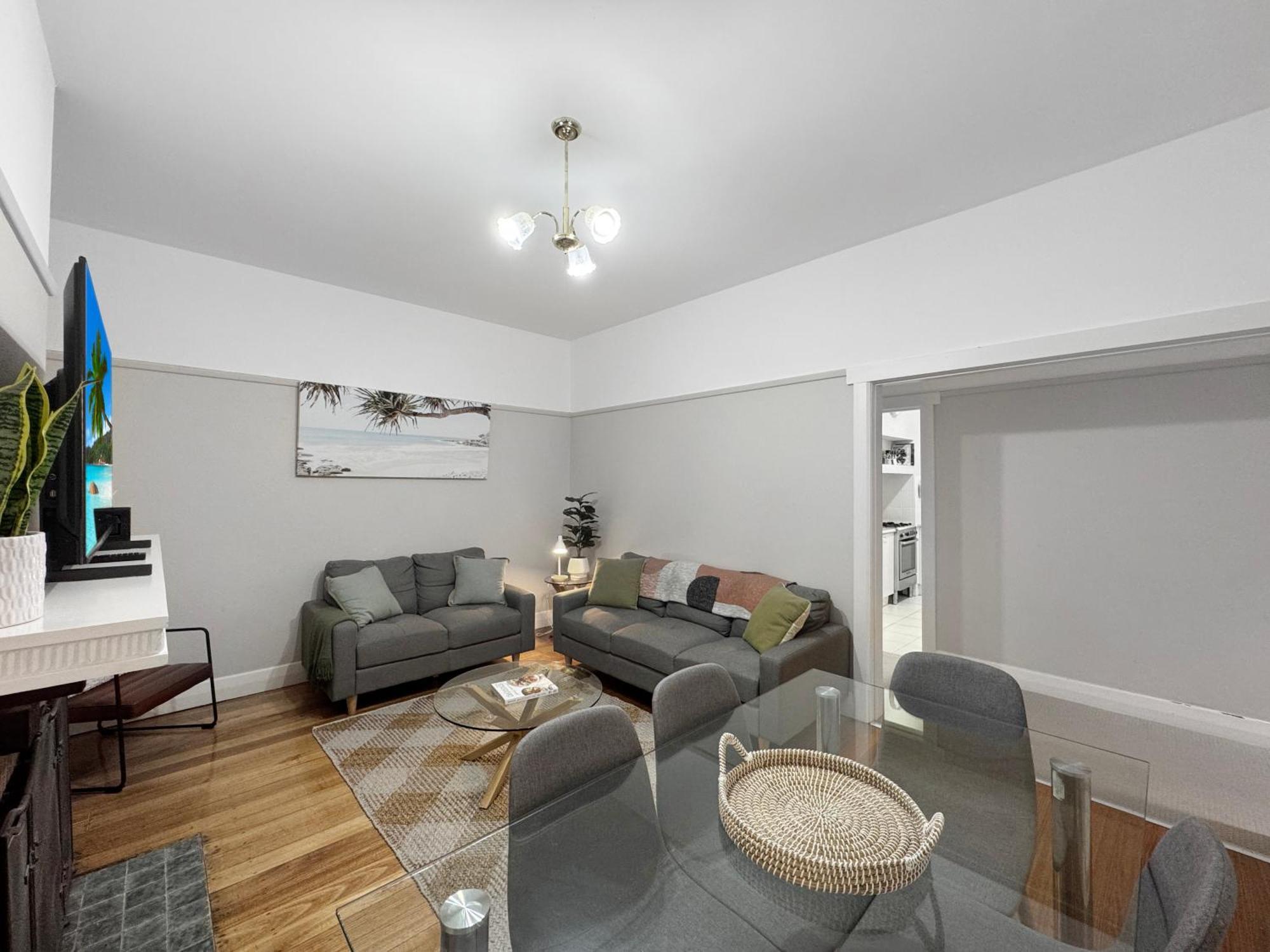 Apartment Ground Floor Apartment, 250 Metres To The