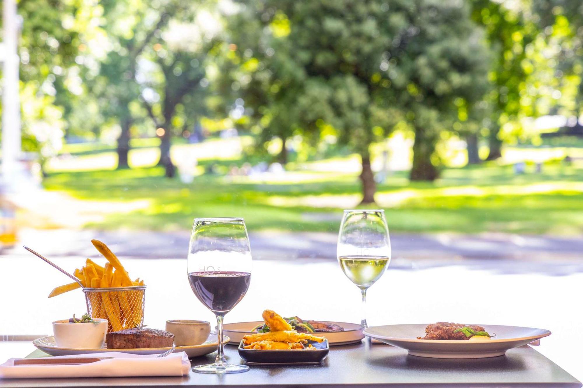 Radisson On Flagstaff Gardens 4*