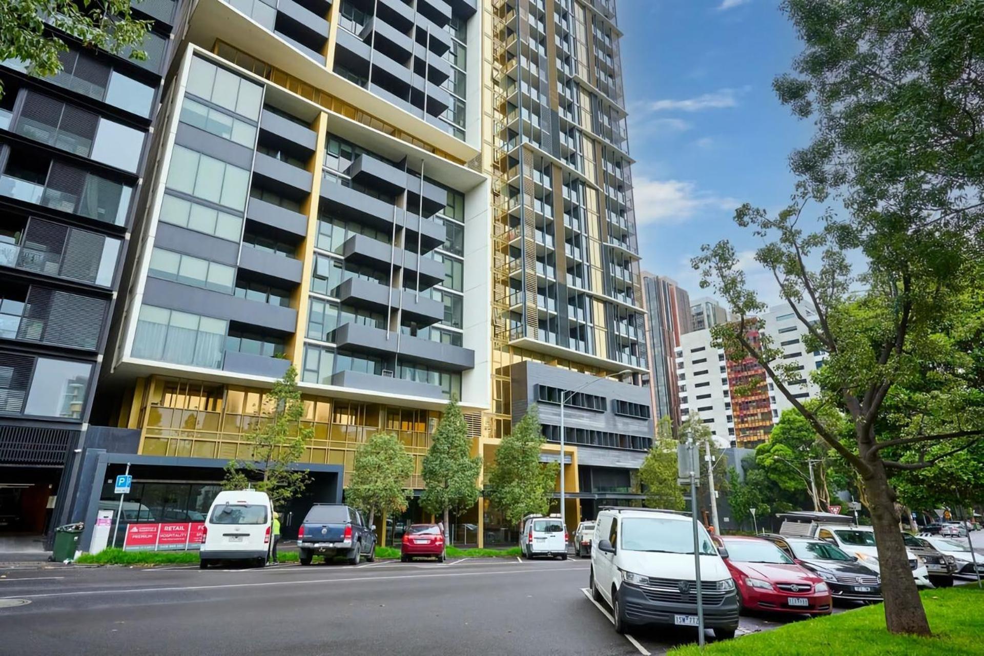 Apartment Stunning Cbd Views + Free Parking