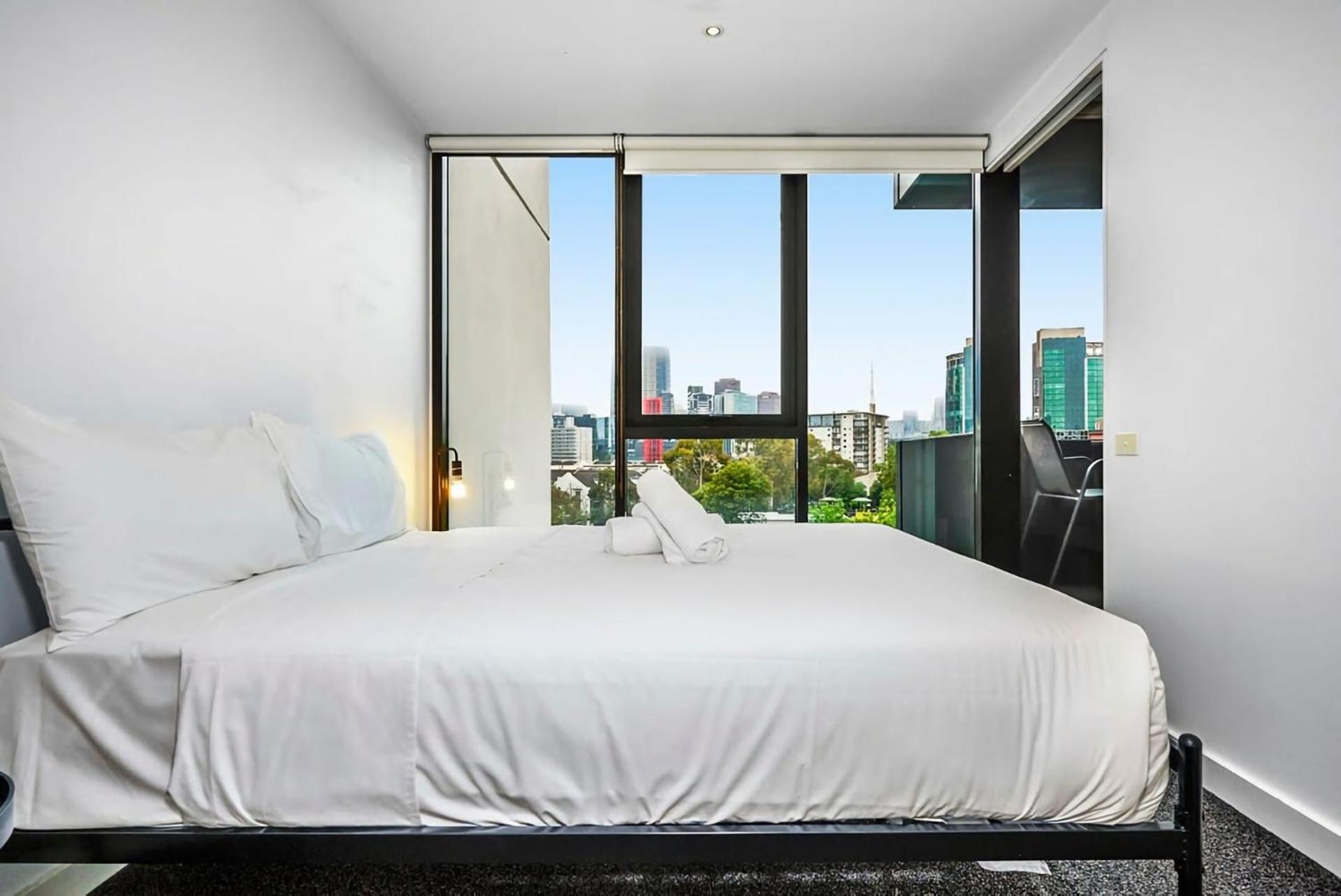 Apartment Stunning Cbd Views + Free Parking Melbourne