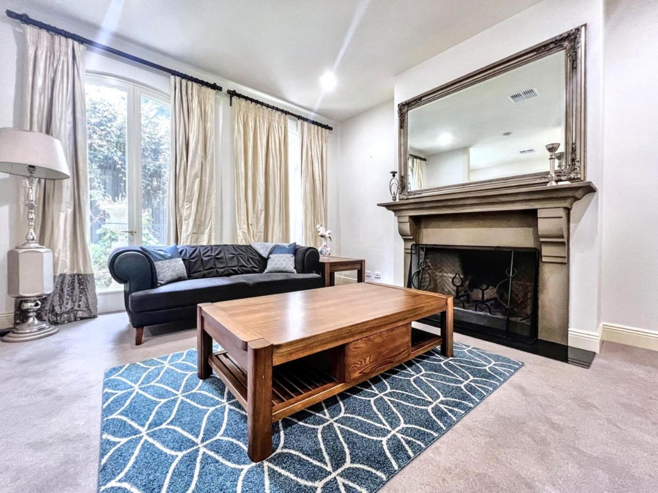 Holiday home Rowen Manor House *