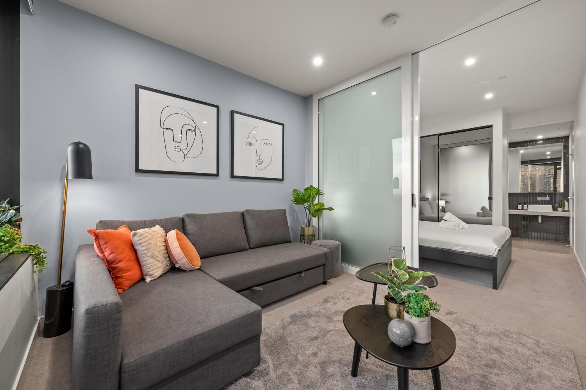 Park Views Cbd Retreat - 1 Car Space * Melbourne