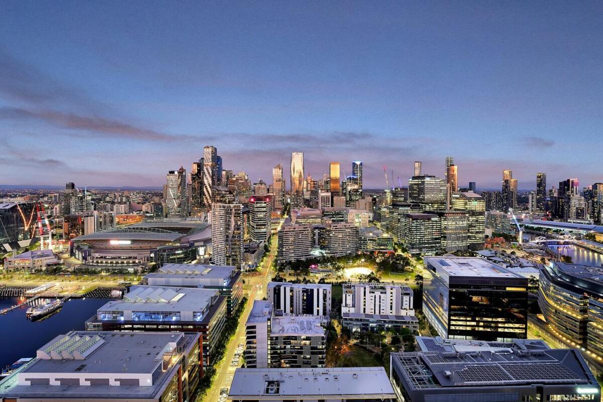 Penthouse At 3b2b2c-harbour-ocean View * Melbourne