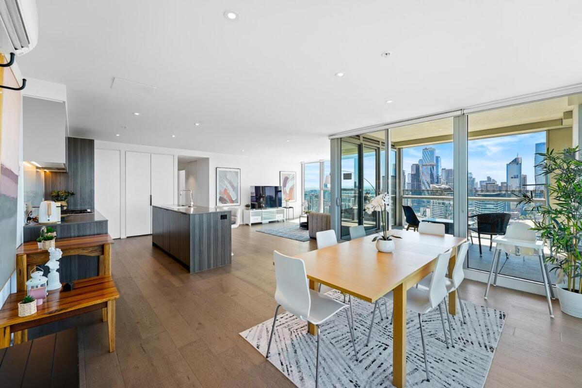 Apartment Penthouse At 3b2b2c-harbour-ocean View *