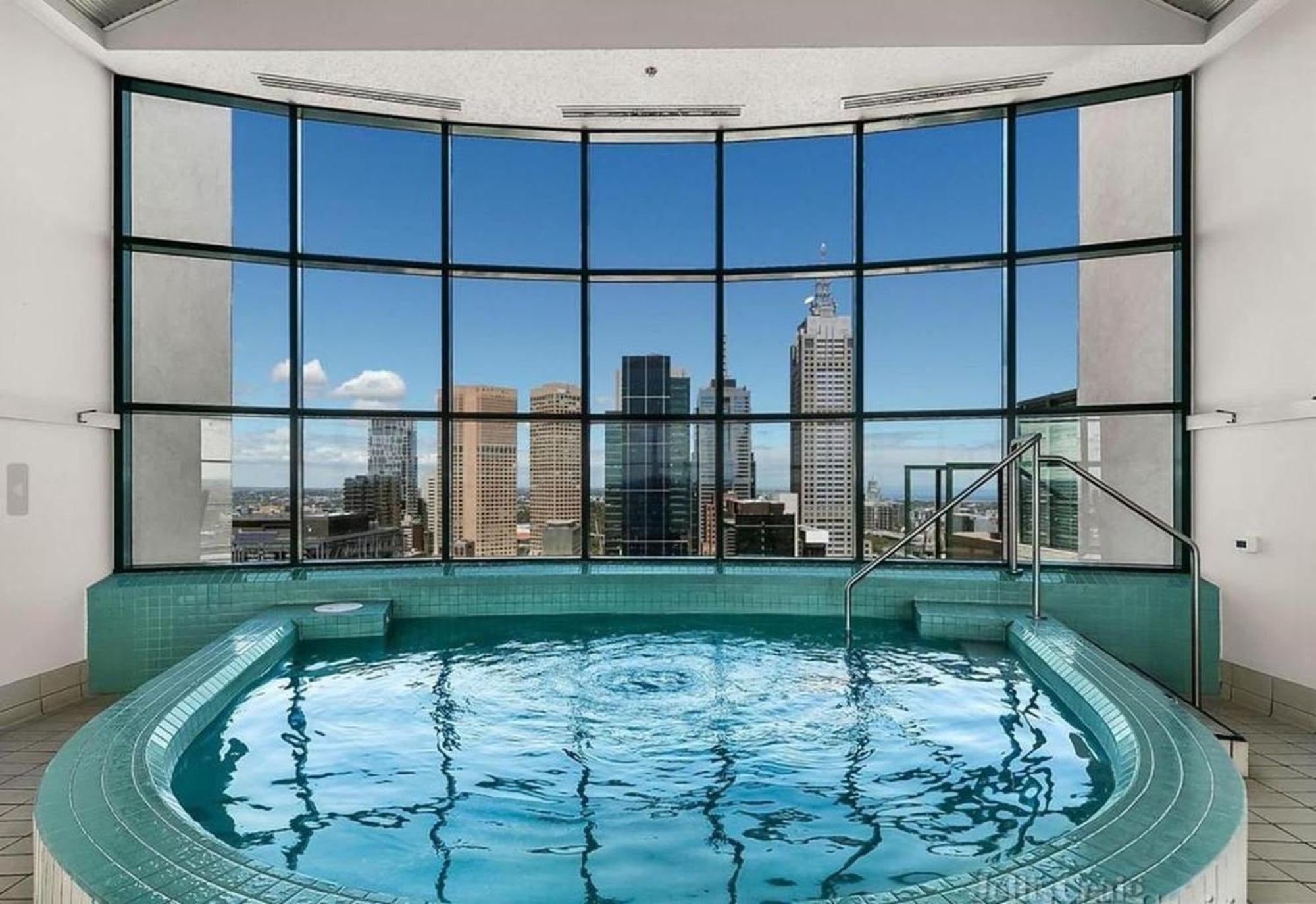 Apartamento Regency Towers