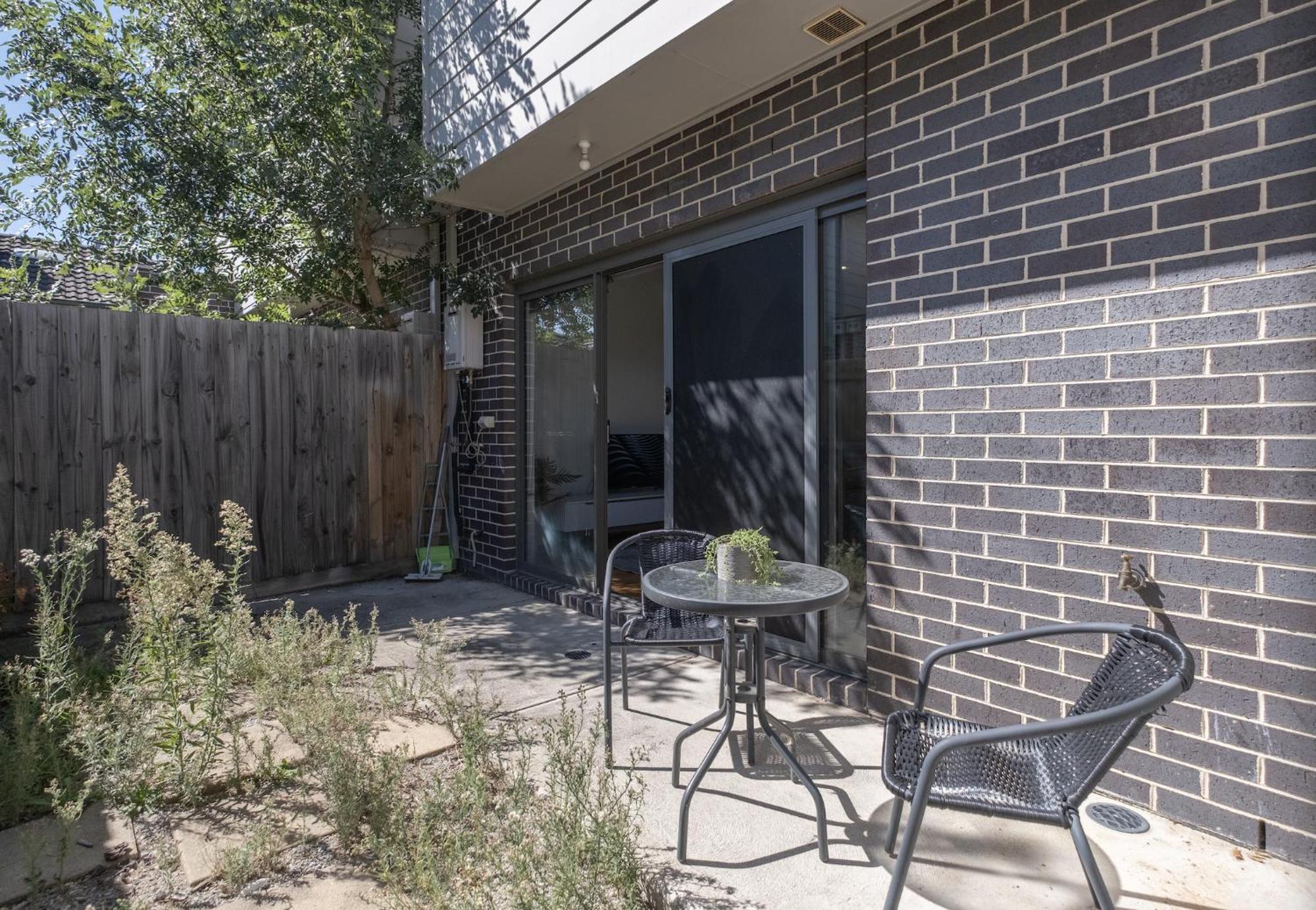 Glenroy 2br1ba In Townhouse Parkingwi-fibath Holiday home Melbourne
