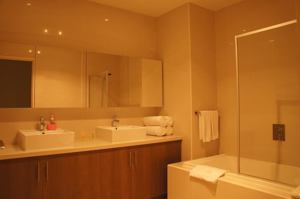 Summer 4* Melbourne
