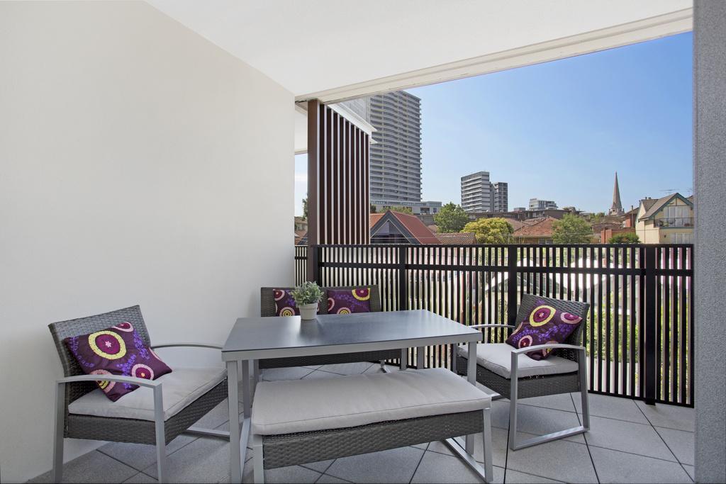 Apartamento ☆ Heart Of St Kilda ☆ Infinity Pool+parking+wifi