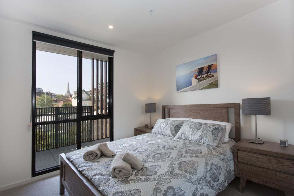 Apartamento ☆ Heart Of St Kilda ☆ Infinity Pool+parking+wifi