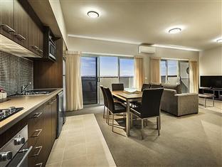 Quest Bundoora Aparthotel 4*