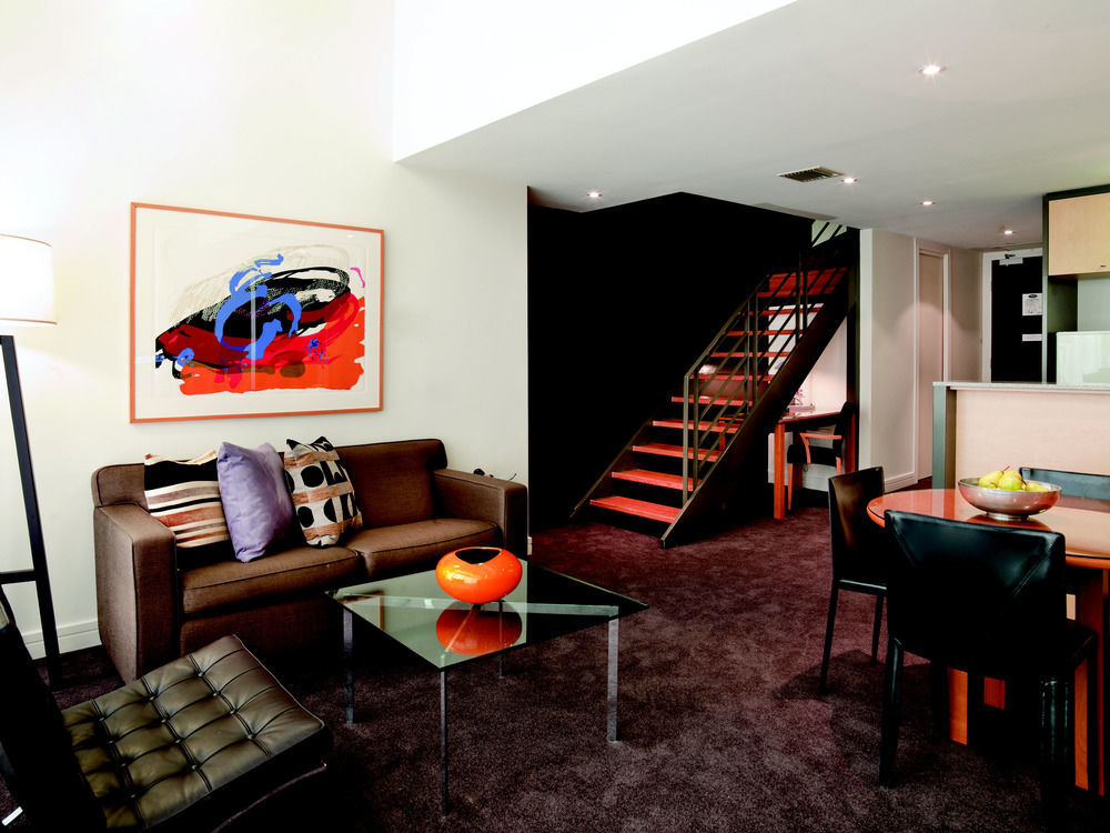Aparthotel Adina 4*