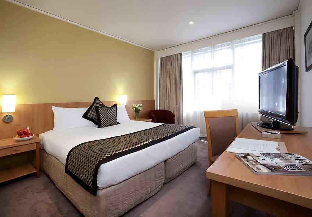Mercure North 4*