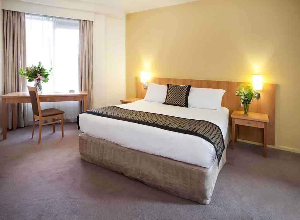 Mercure North Hotel 4*