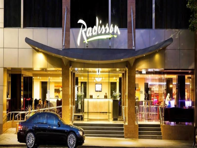 Radisson On Flagstaff Gardens 4*