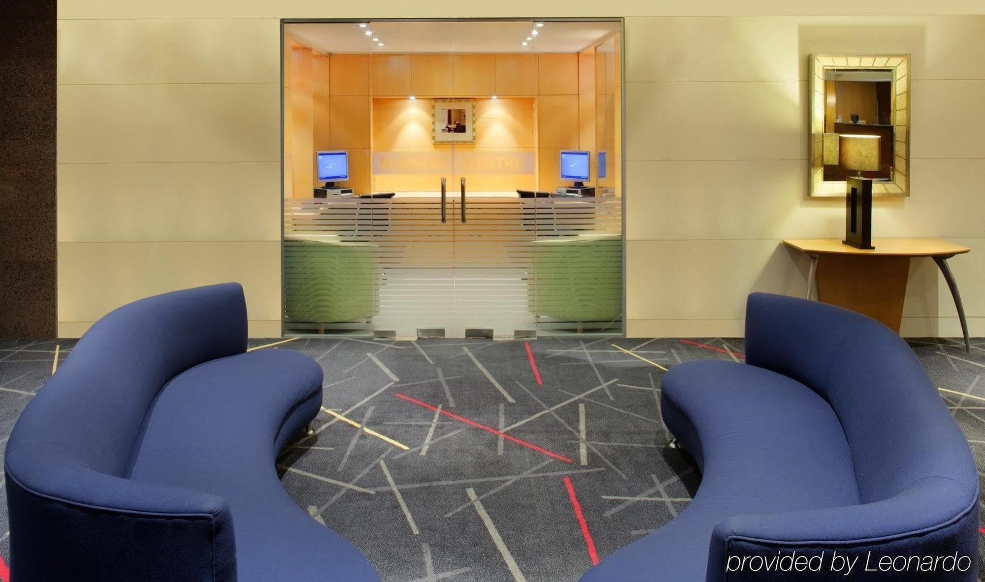 Radisson On Flagstaff Gardens 4* Melbourne