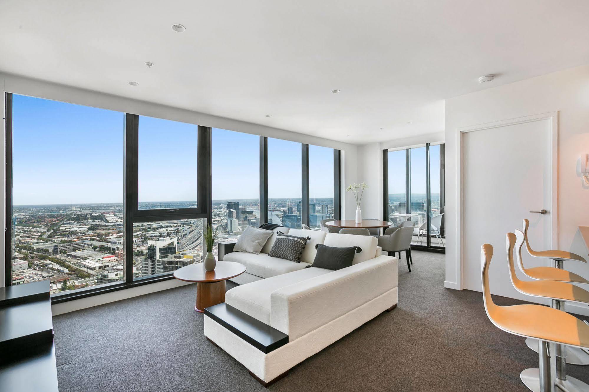 Serviced Apartments Melbourne - Platinum 4*