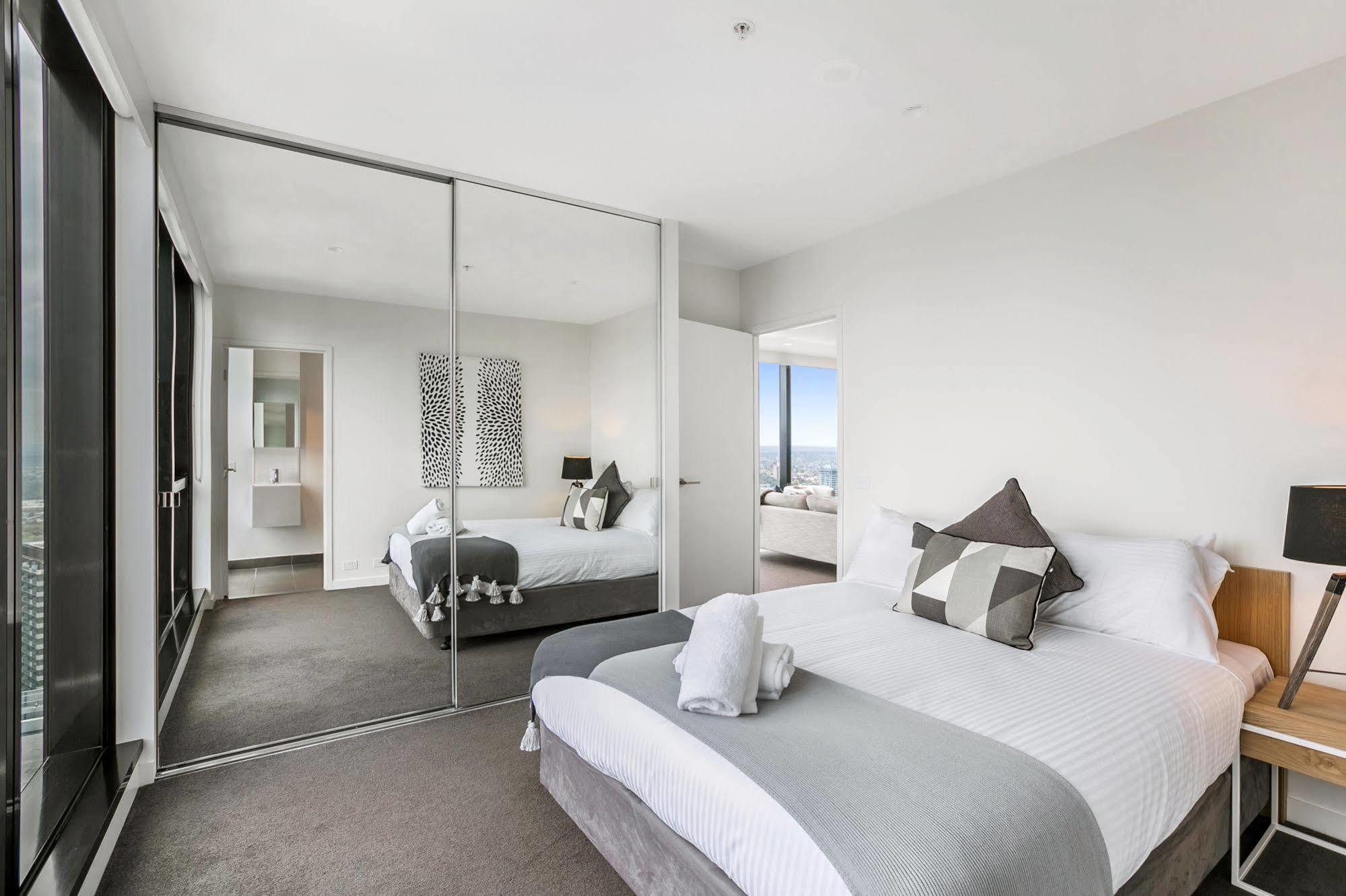 Serviced Apartments Melbourne - Platinum 4* Melbourne