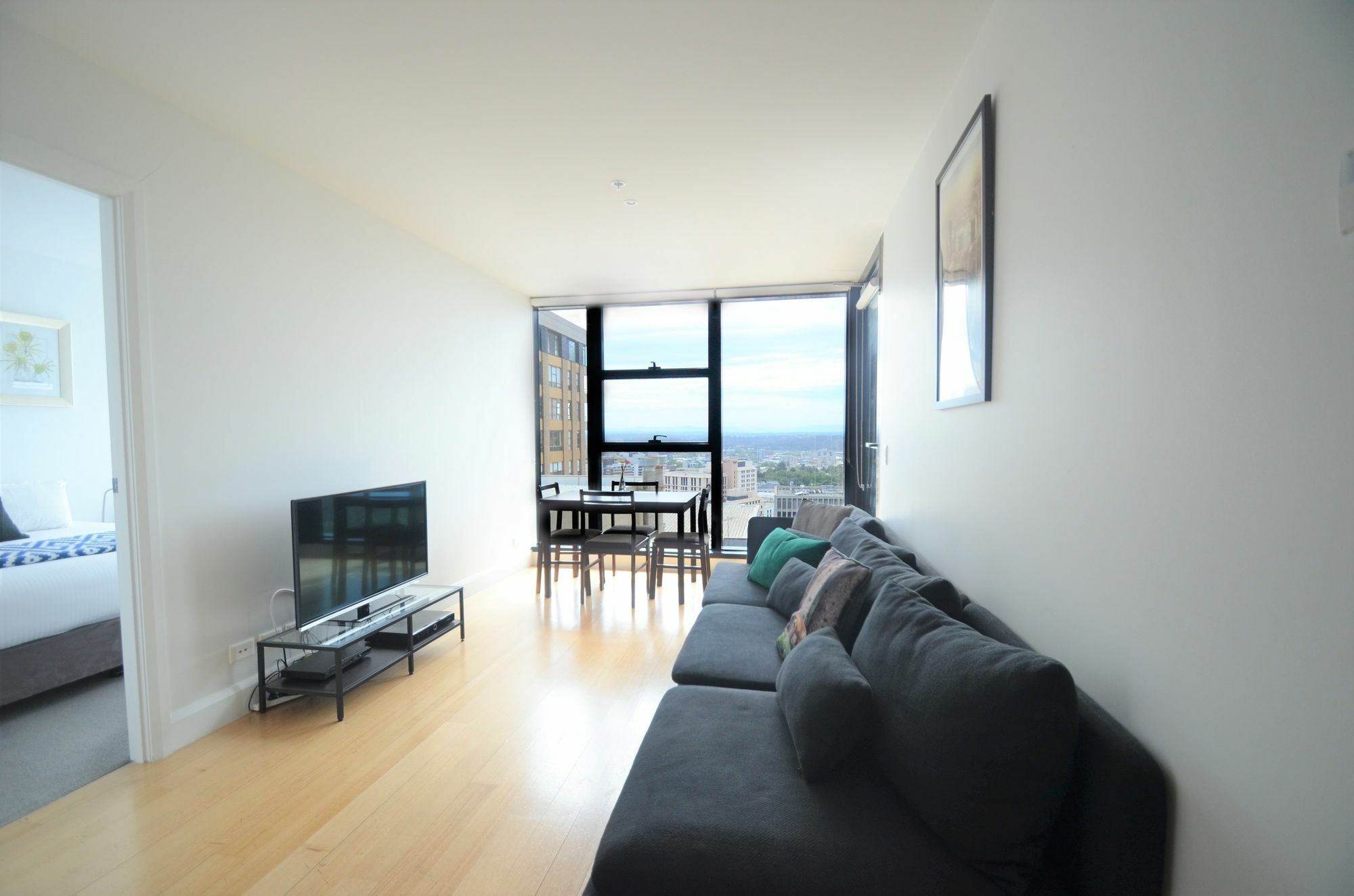 Domain - Cbd Paris End
