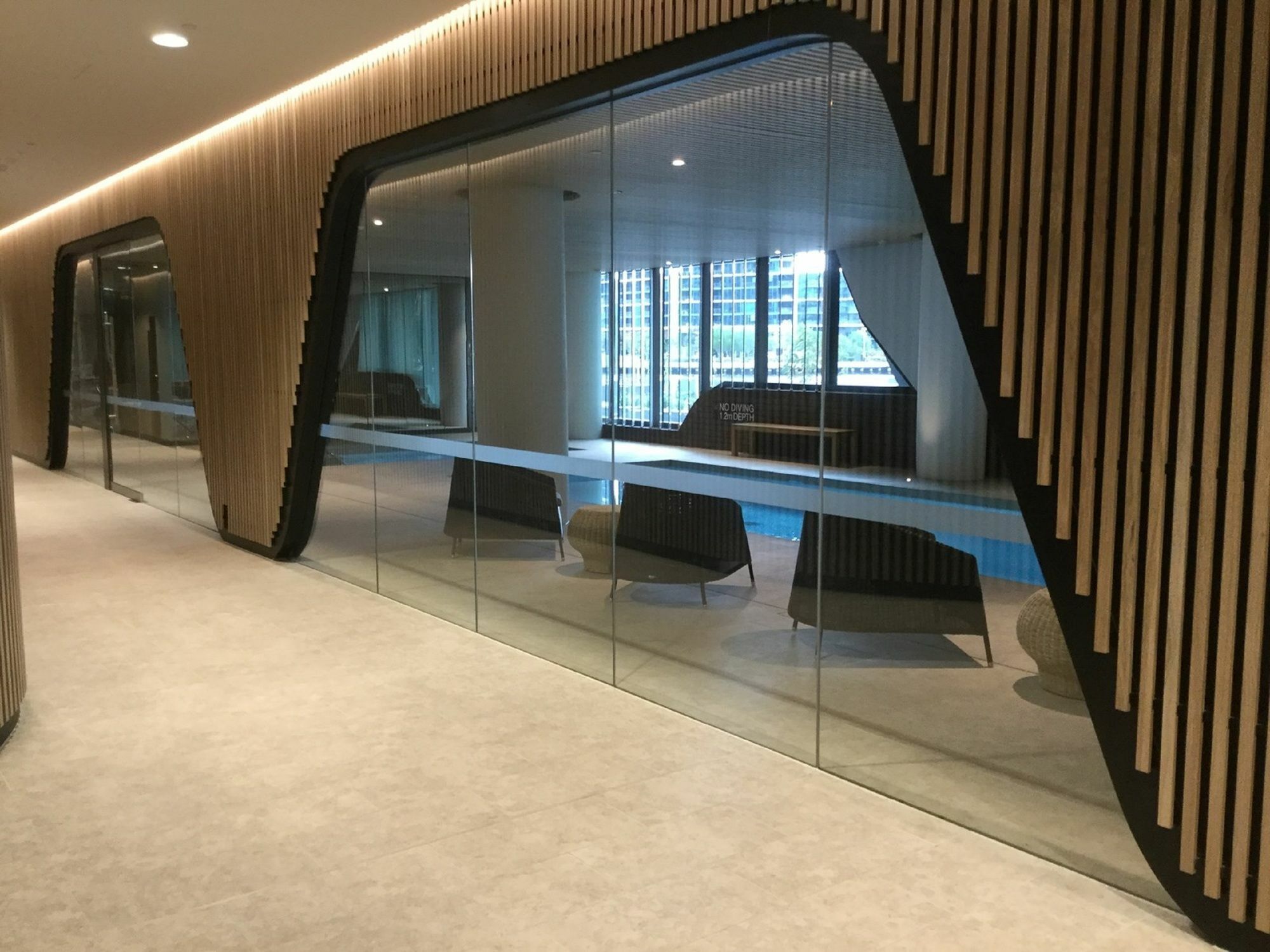 Winston Docklands Aparthotel