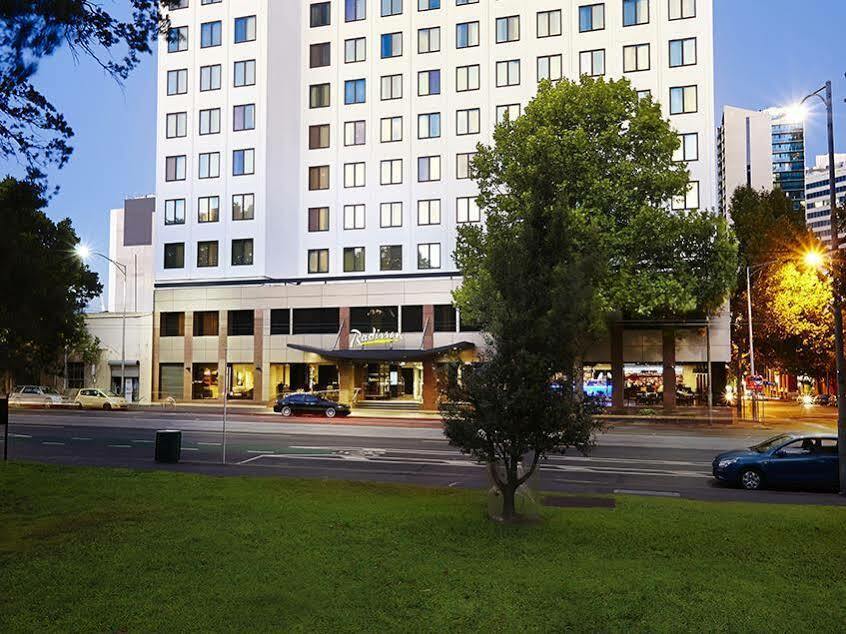 Hotel Radisson On Flagstaff Gardens 4*