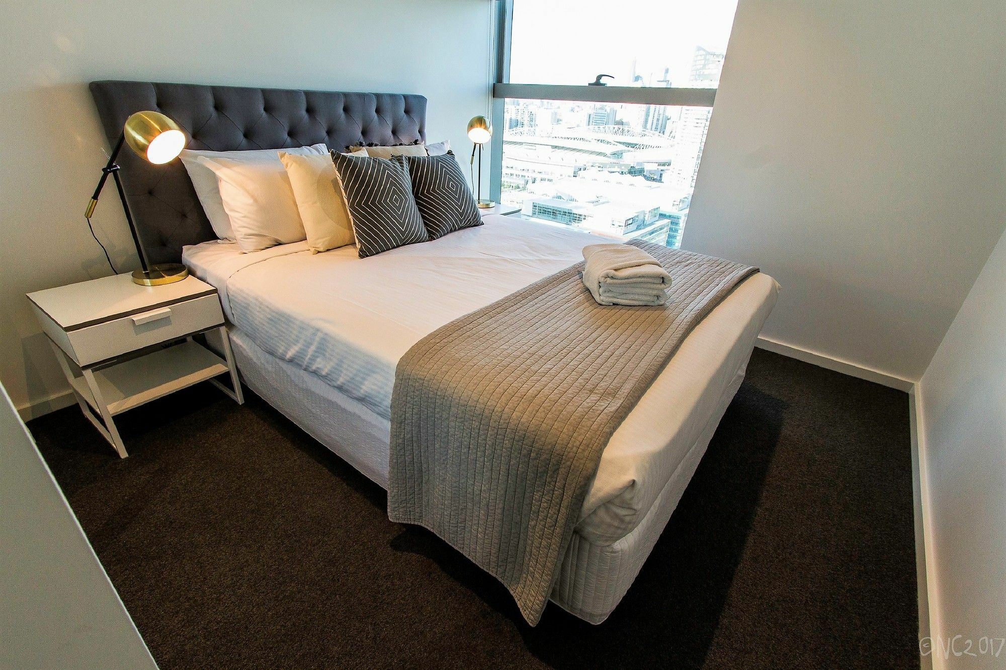 Turnkey - Docklands Apartment