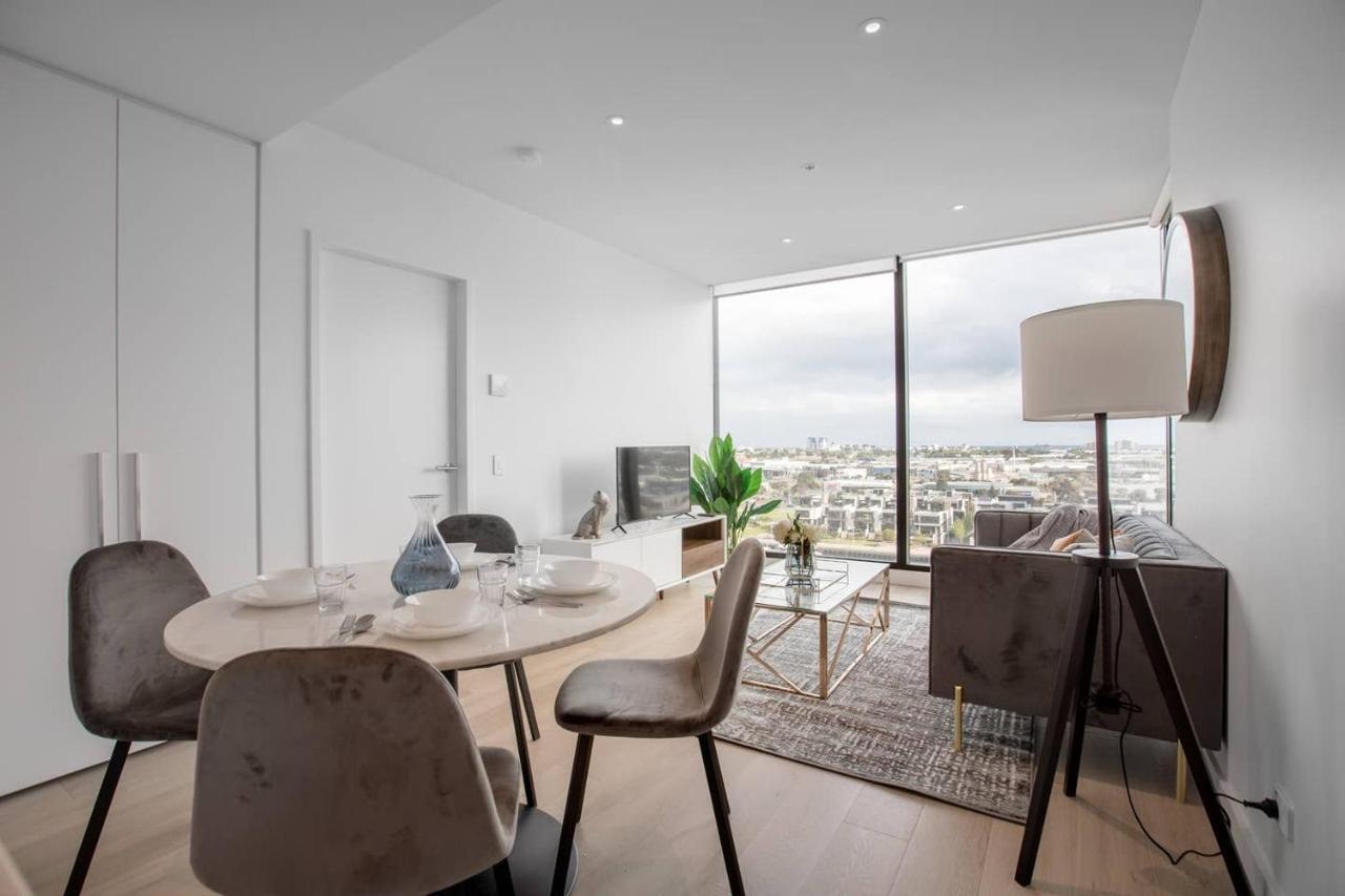 Apartment Delightful 2br Riverview@docklands Melbourne